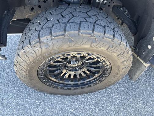 ICONIC SILVER METALLIC 2023 Ford F-150 TREMOR