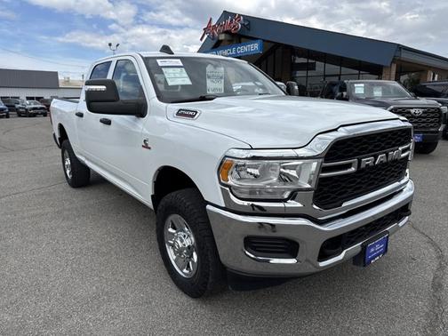 Bright White Clearcoat 2024 RAM 2500 TRADESMAN