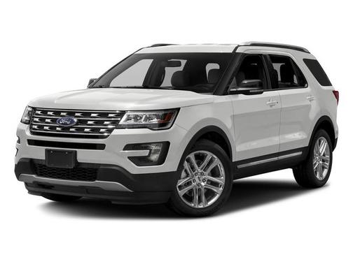 White 2016 Ford Explorer XLT
