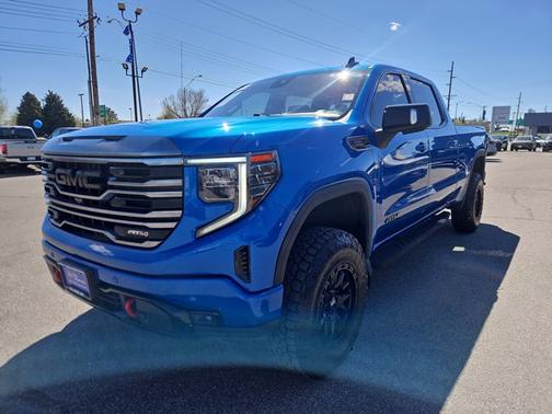 Dynamic Blue Metallic 2023 GMC Sierra 1500 AT4