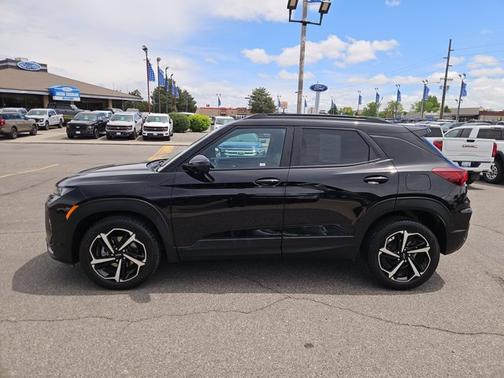 Mosaic Black Metallic 2023 Chevrolet Trailblazer RS