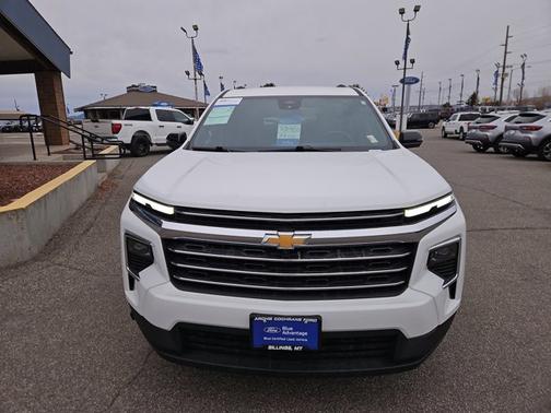 2024 Chevrolet Traverse LT