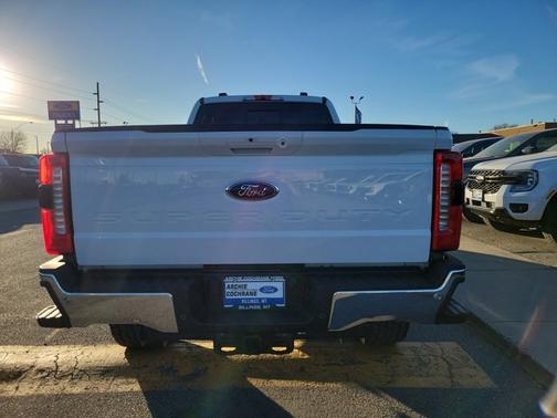 2023 Ford F-350 LARIAT SUPER DUTY