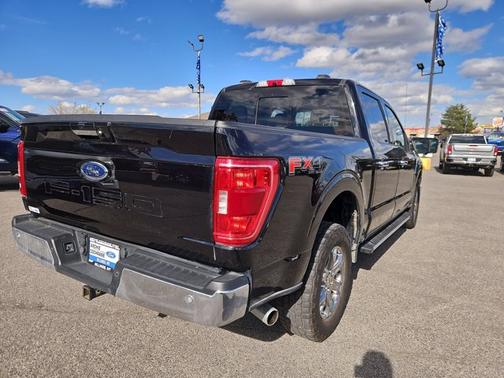 AGATE BLACK METALLIC 2021 Ford F-150 XLT