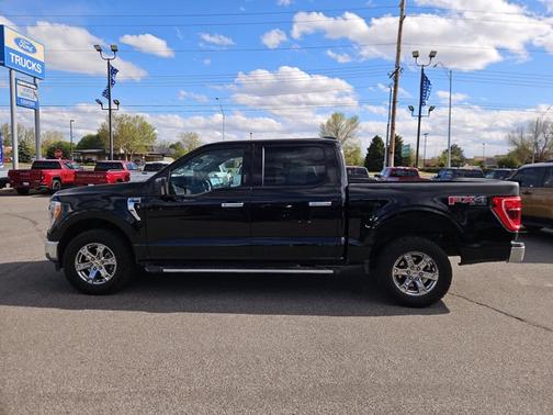 AGATE BLACK METALLIC 2021 Ford F-150 XLT
