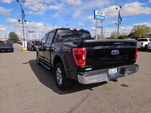 AGATE BLACK METALLIC 2021 Ford F-150 XLT