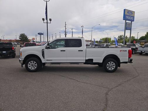 OXFORD WHITE 2023 Ford F-350 XLT