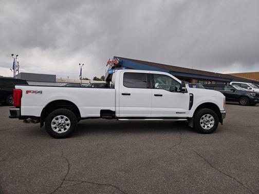 OXFORD WHITE 2023 Ford F-350 XLT
