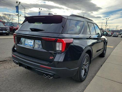 AGATE BLACK METALLIC 2026 Ford Explorer ST
