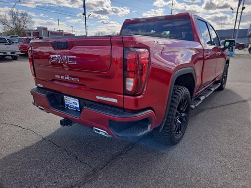 2024 GMC Sierra 1500 ELEVATION