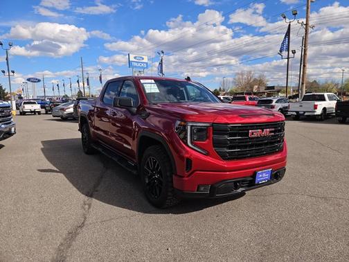 2024 GMC Sierra 1500 ELEVATION
