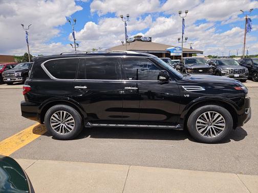 Super Black 2022 Nissan Armada SL 4WD