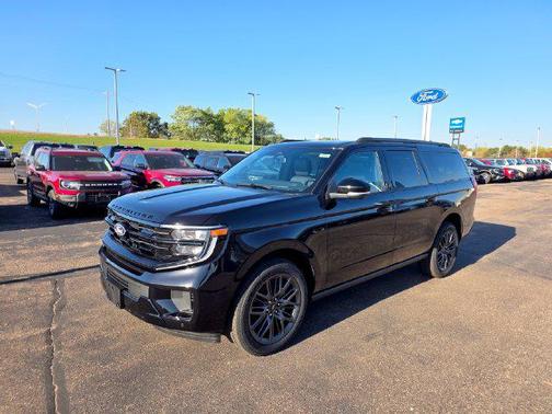 Agate Black Metallic 2027 Ford Expedition Max Platinum