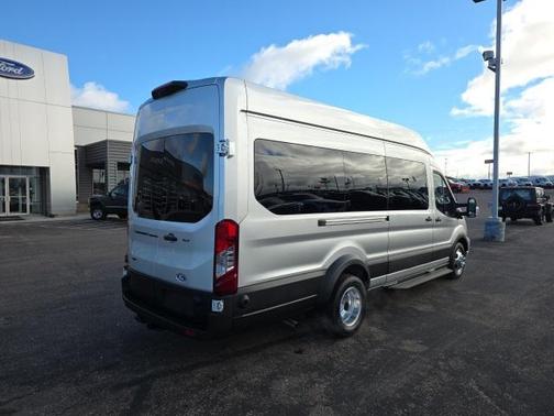 2026 Ford Transit-350 XLT