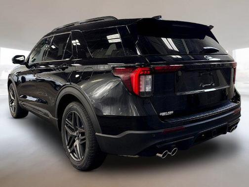 Agate Black Metallic 2026 Ford Explorer ST