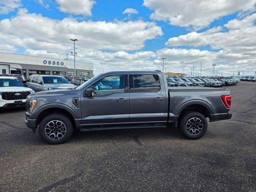 Carbonized Gray Metallic 2022 Ford F-150 XLT