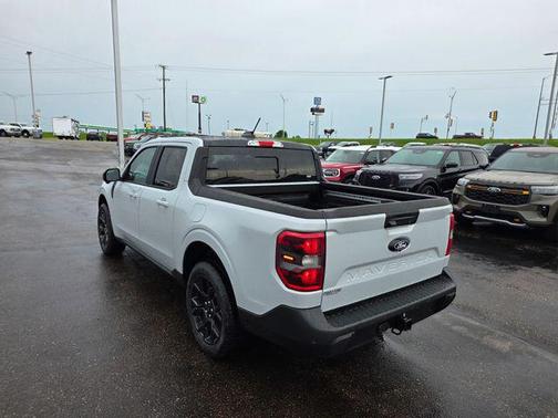 Space White Metallic 2026 Ford Maverick Lariat