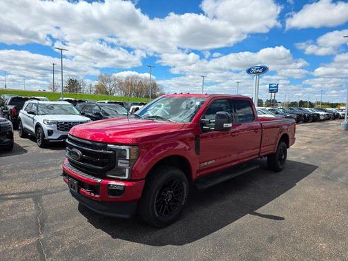 Rapid Red Metallic Tinted Clearcoat 2022 Ford F-350 Lariat