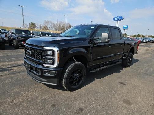 2025 Ford F-350 XLT