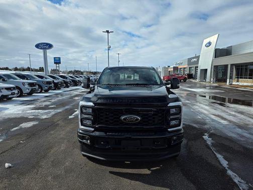 2026 Ford F-350 Lariat