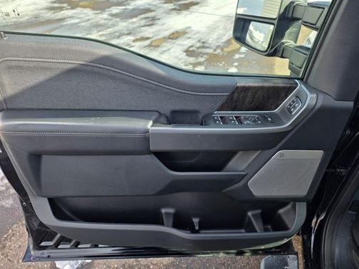 Agate Black Metallic 2026 Ford F-350 Lariat