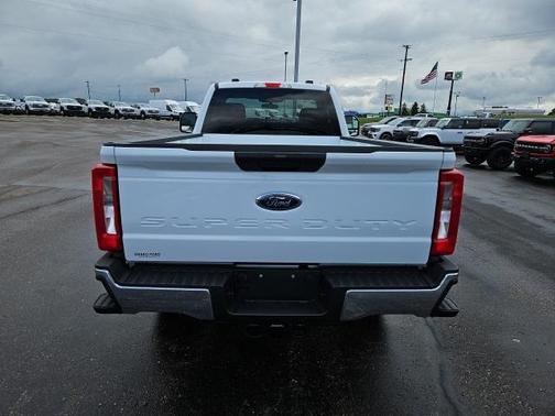 2025 Ford F-350 XLT