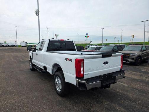 Oxford White 2026 Ford F-350 XLT