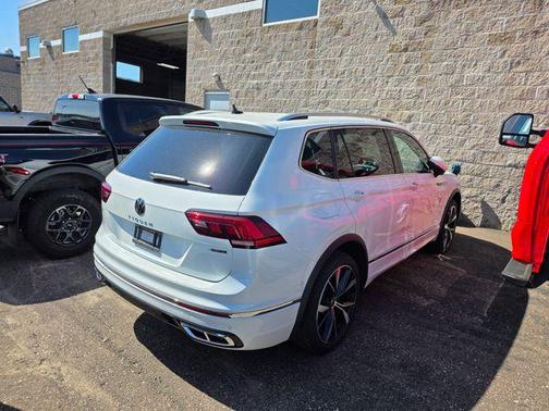 Opal White 2024 Volkswagen Tiguan 2.0T SEL R-Line 4MOTION