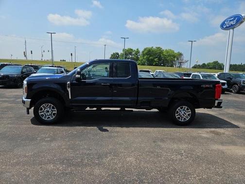 2025 Ford F-350 XLT