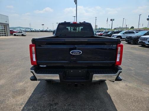 2025 Ford F-350 XLT