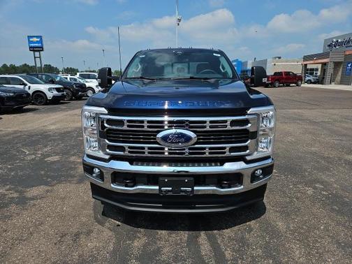 2025 Ford F-350 XLT
