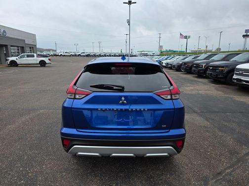 Lightning Blue 2023 Mitsubishi Eclipse Cross SE