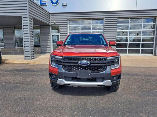 Hot Pepper Red Metallic Tinted Clearcoat 2024 Ford Ranger LARIAT