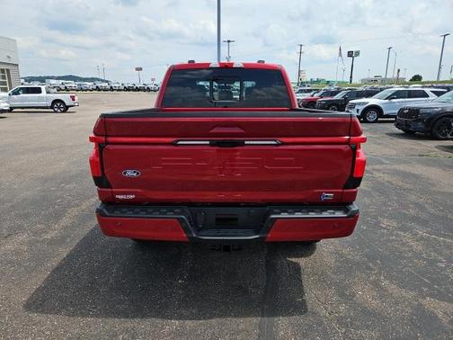 2025 Ford F-150 Lightning LARIAT