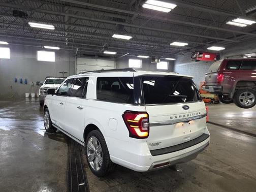 2022 Ford Expedition Max Platinum