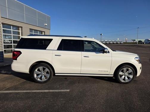 2022 Ford Expedition Max Platinum
