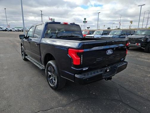 2025 Ford F-150 Lightning Flash