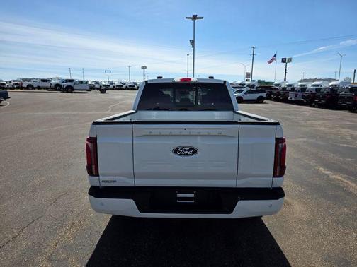 Star White Metallic Tri-Coat 2026 Ford F-150 Platinum