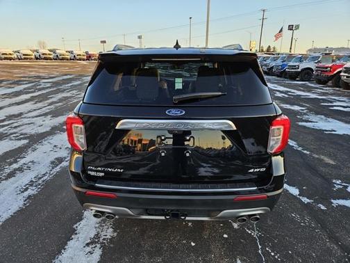2023 Ford Explorer Platinum