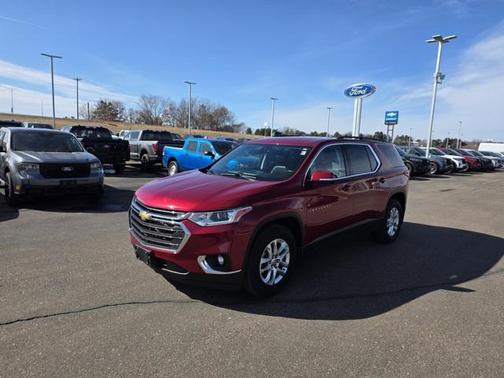 2020 Chevrolet Traverse LT Cloth