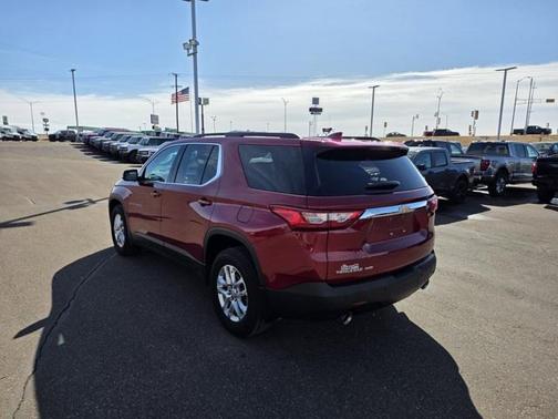 2020 Chevrolet Traverse LT Cloth