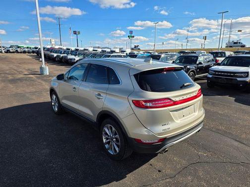 White Gold Metallic 2017 Lincoln MKC Select