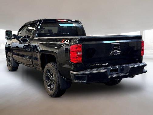 Black 2017 Chevrolet Silverado 1500 2LT