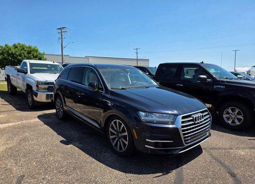 Ink Blue 2017 Audi Q7 3.0T Prestige