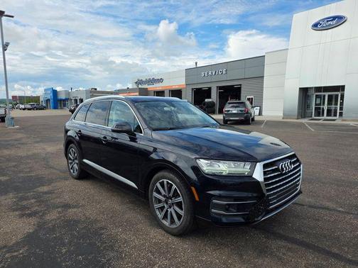Ink Blue 2017 Audi Q7 3.0T Prestige