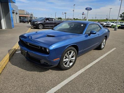 2022 Dodge Challenger SXT