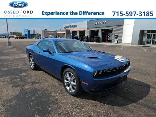 2022 Dodge Challenger SXT