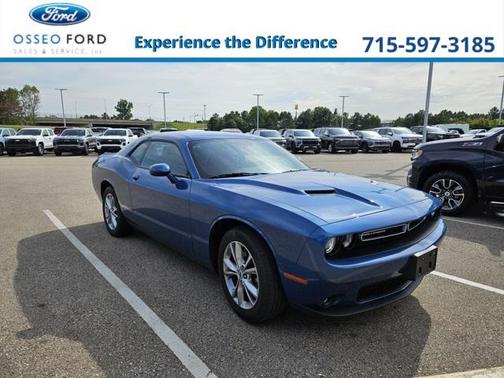 2022 Dodge Challenger SXT
