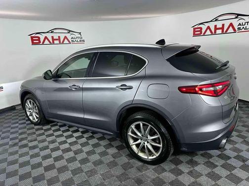 2018 Alfa Romeo Stelvio Ti