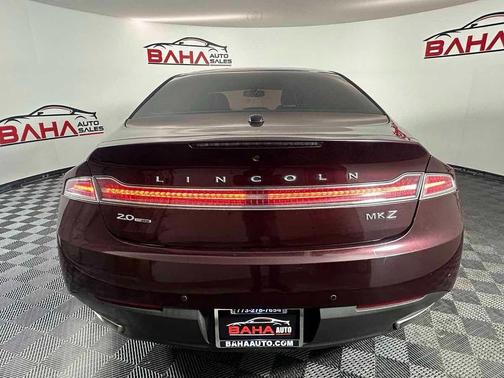 2013 Lincoln MKZ Base